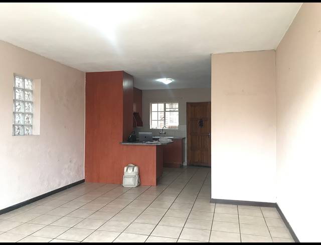 2 BEDROOM DUPLEX RENTED IN BIRCHLEIGH